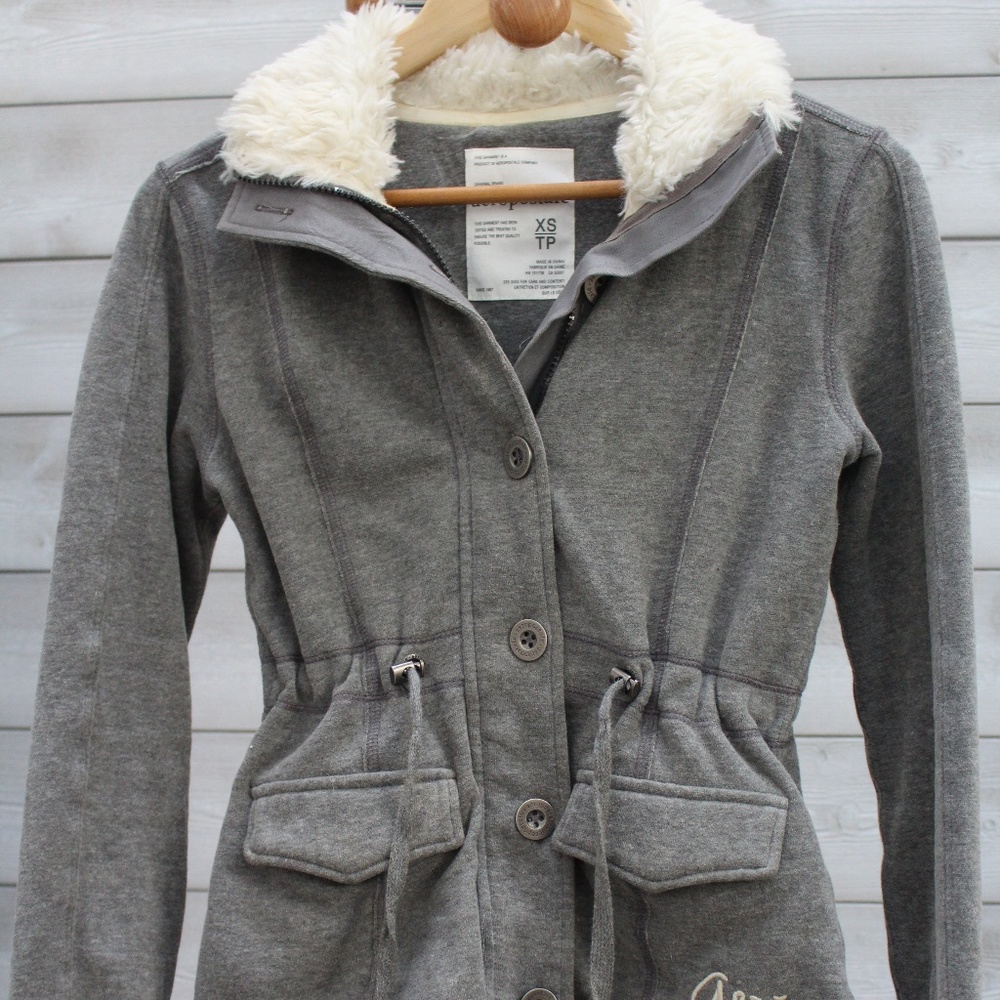 Aeropostale warm fitted jacket- XS